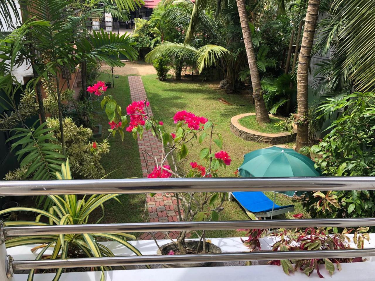 Helianto Social Villa Bentota Extérieur photo