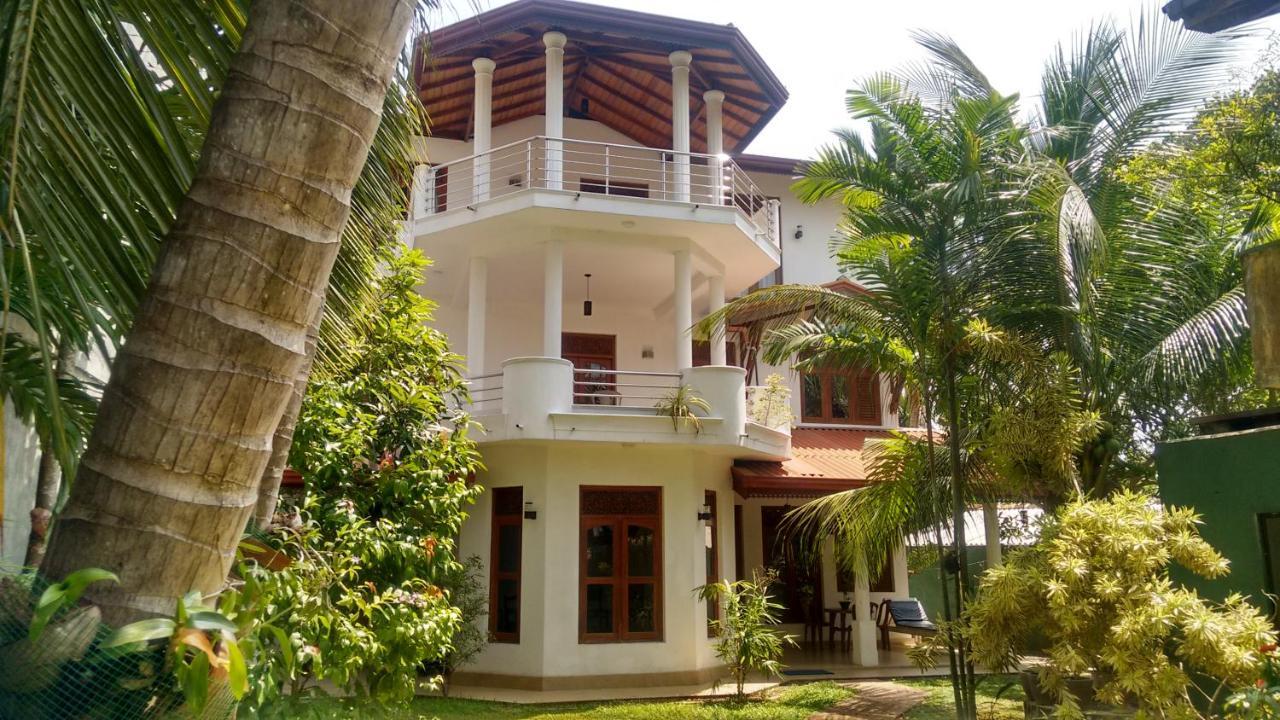 Helianto Social Villa Bentota Extérieur photo
